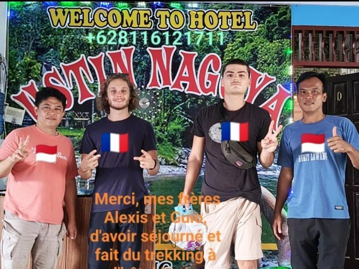 Ustin Nagoya Bukit Lawang Orangutan Trekking & Transport Only Book With Us Hotel Екстериор снимка